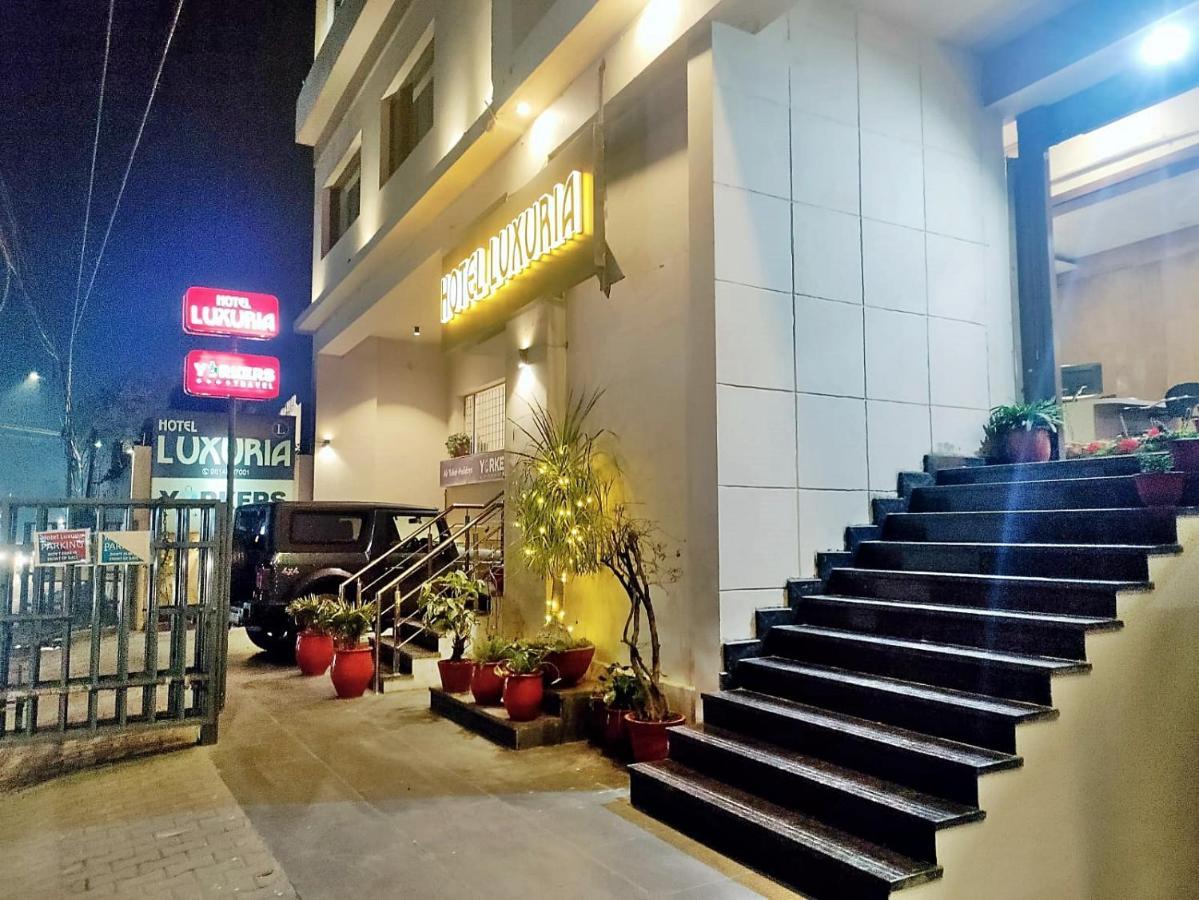 Hotel Luxuria Ludhiana Luaran gambar