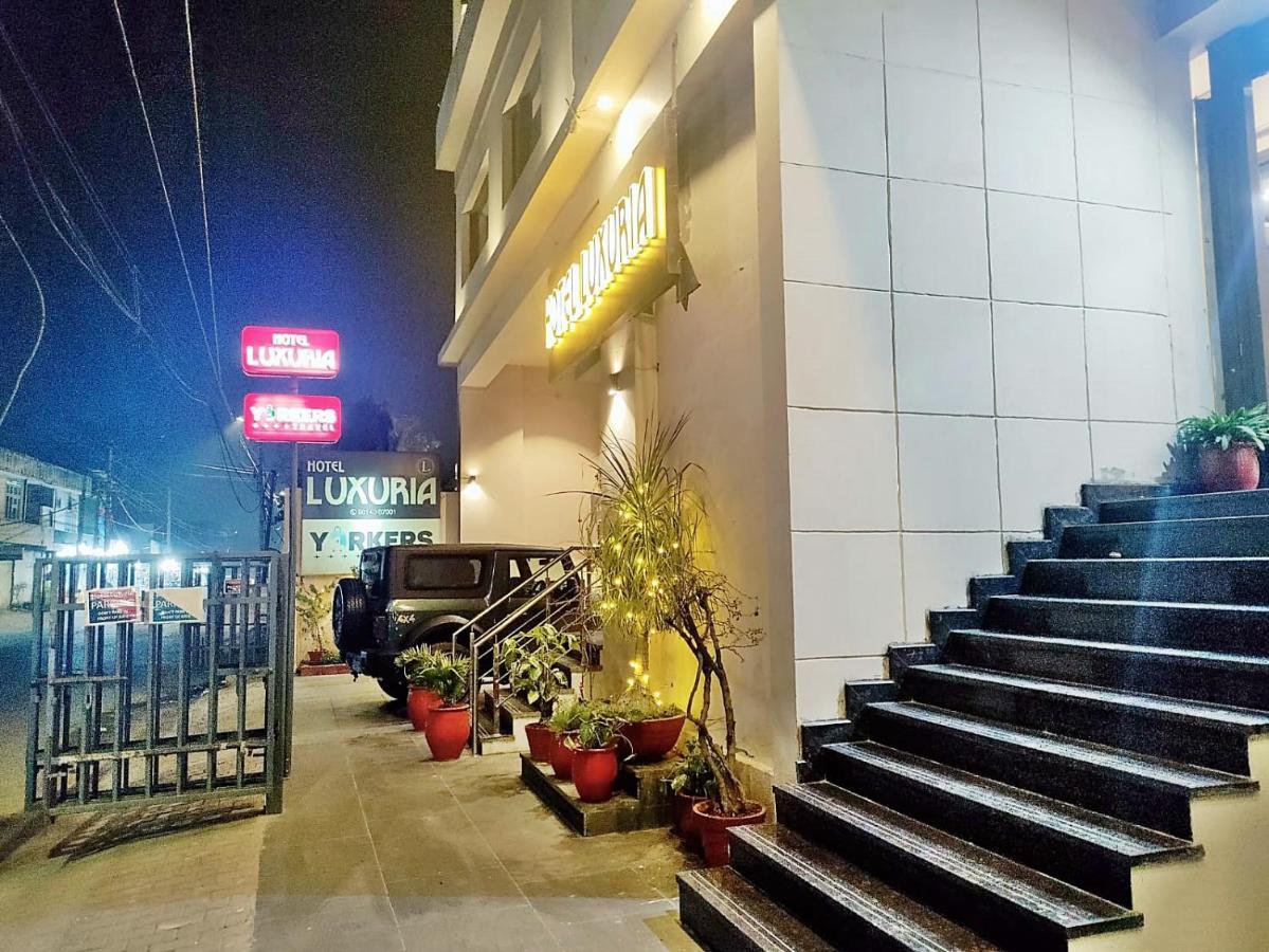 Hotel Luxuria Ludhiana Luaran gambar