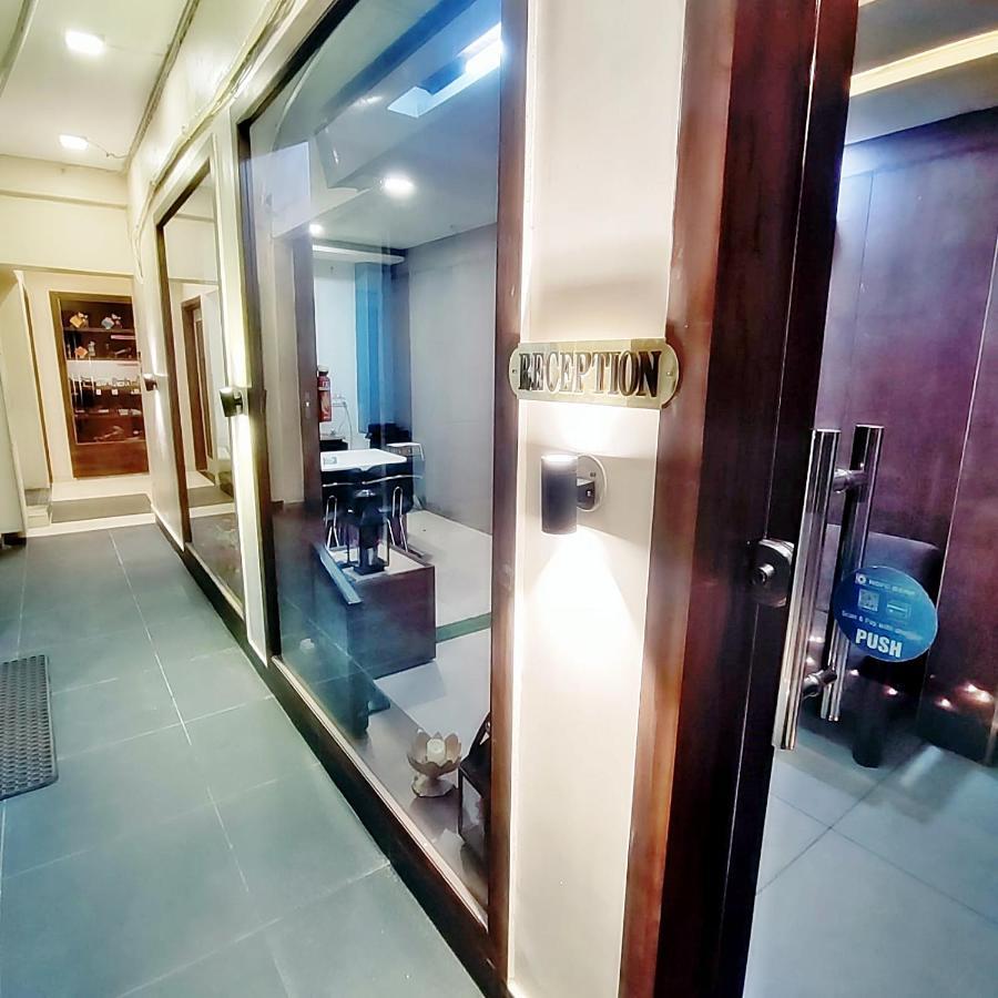 Hotel Luxuria Ludhiana Luaran gambar